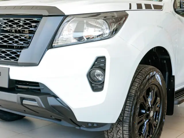 Carro Nissan Frontier 2025 Attack 2.3 Turbo 4x4