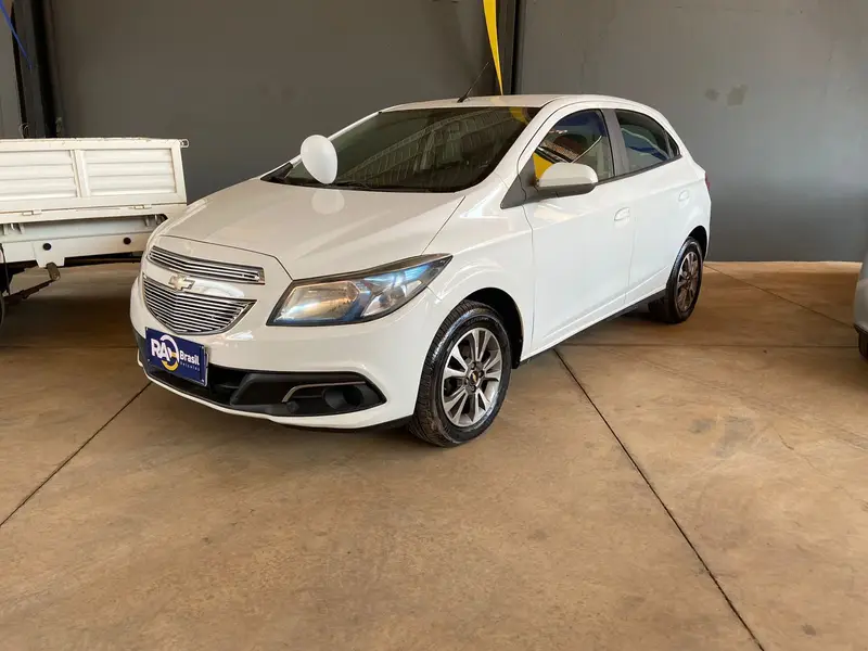 Chevrolet Onix 1.4 LTZ SPE/4 (Aut)
