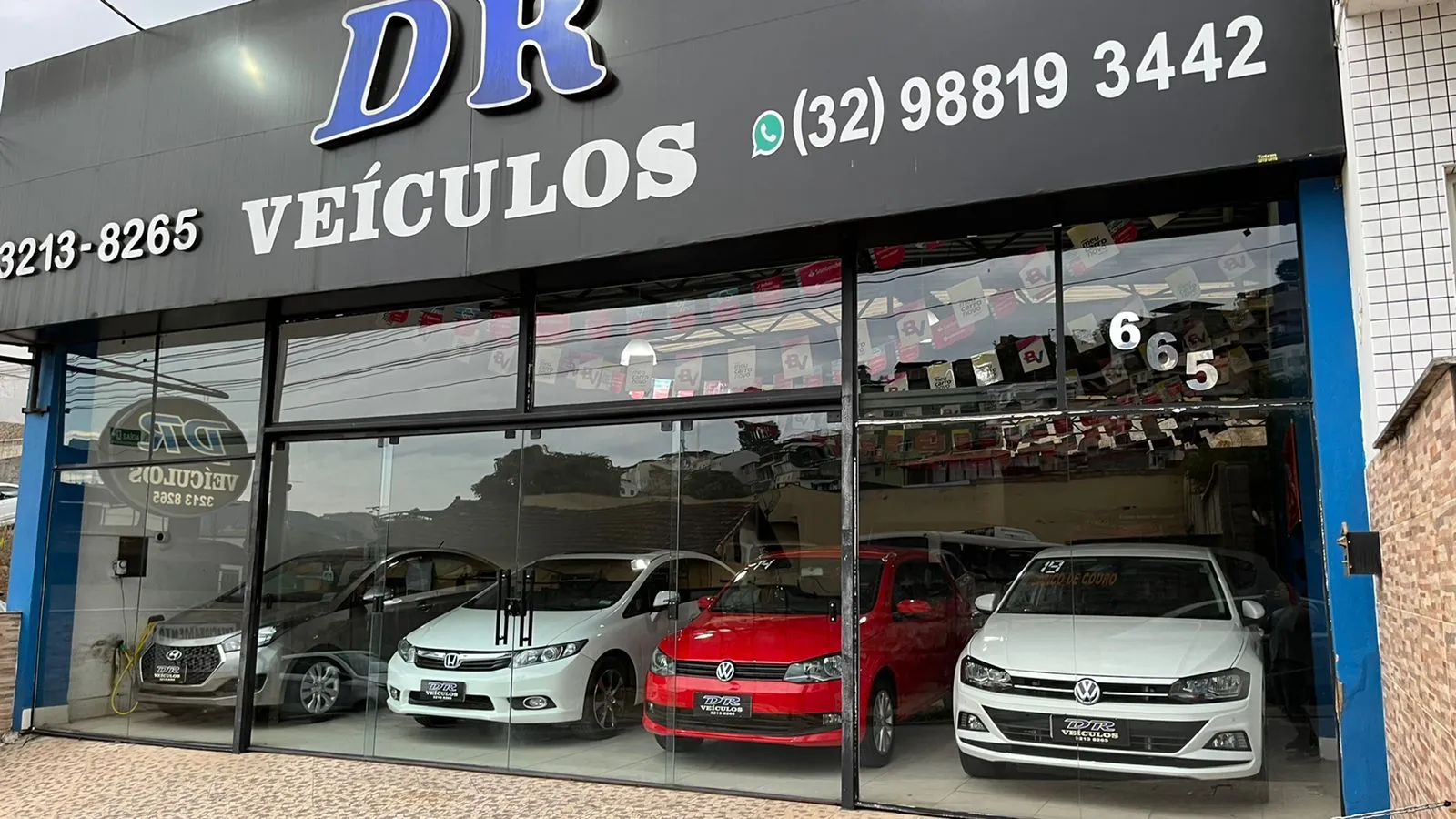 Fachada da loja D R VEICULOS - Juiz de Fora - MG