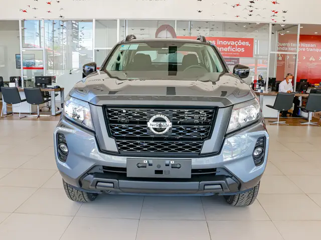 Carro Nissan Frontier 2024 Attack 2.3 Turbo 4x4