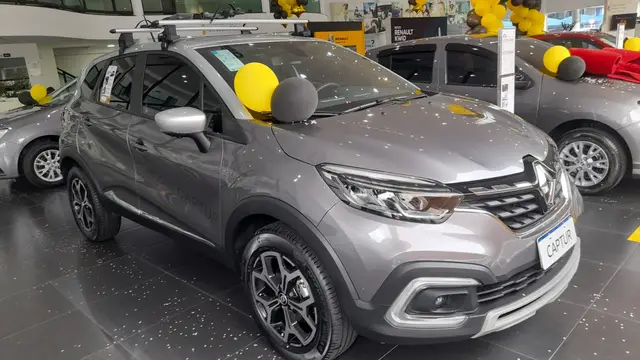 Carro Renault Captur 2022 Iconic 1.3 Turbo CVT
