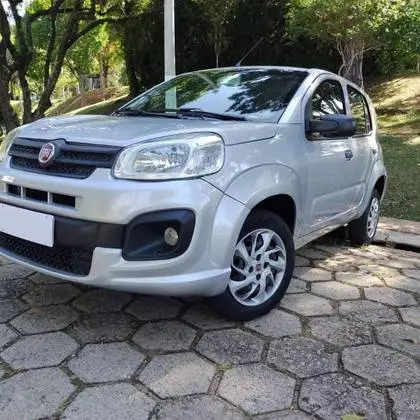 Carro Fiat Uno 2017 Attractive 1.0 (Flex) 4p