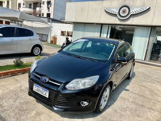 Carro Ford Focus Hatch 2015 S 1.6 16V TiVCT