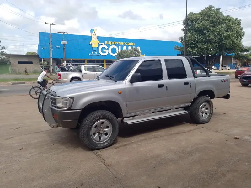 Toyota Hilux Cabine Dupla Hilux DX 4x4 3.0 (cab. dupla)