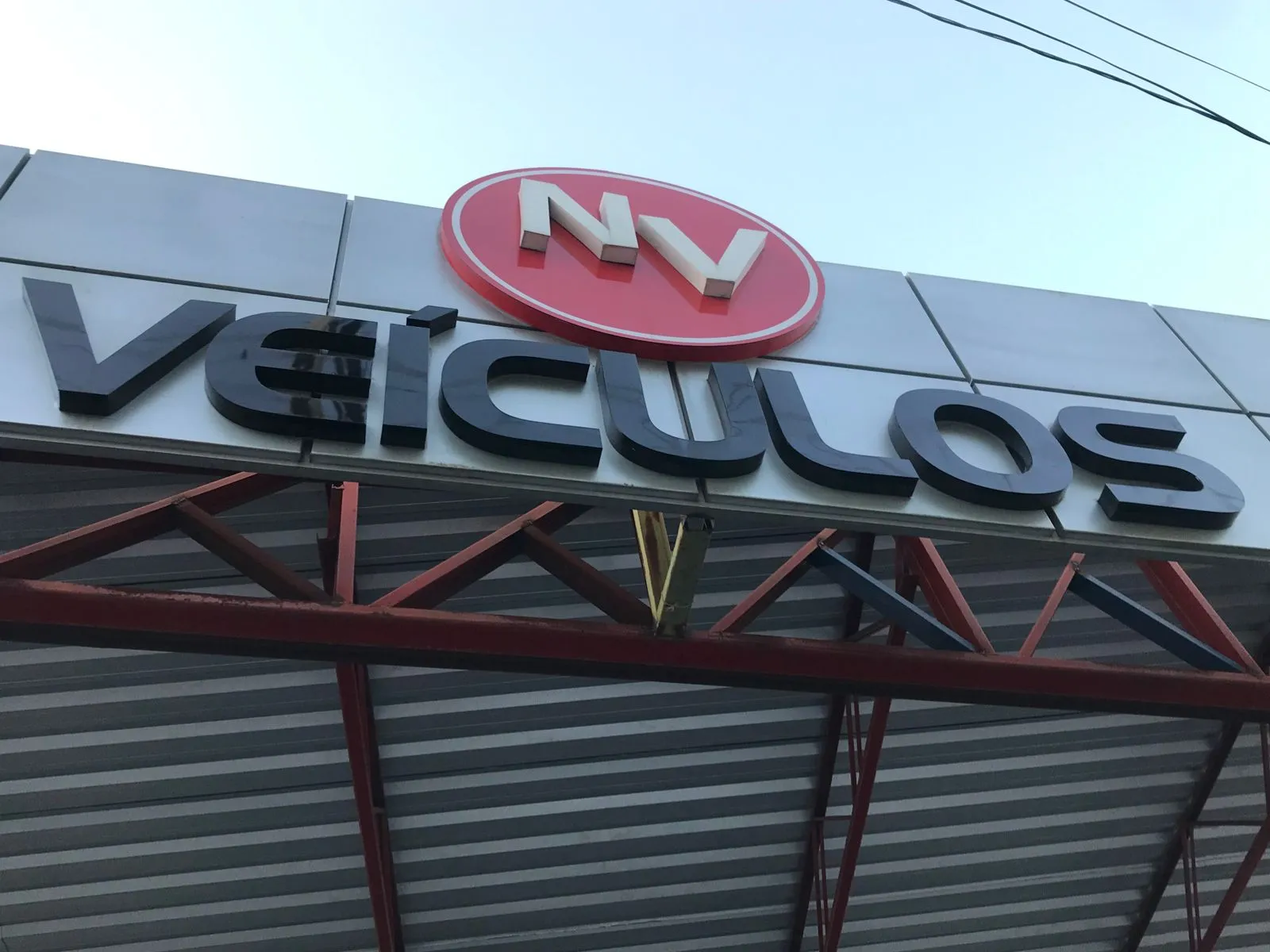 Fachada da loja Veículos à venda em N & V Veiculos - Patos - PB | Mobiauto