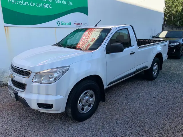 Carro Chevrolet S10 Cabine Simples 2013 S10 2.8 CTDi Cabine Simples LS 4WD