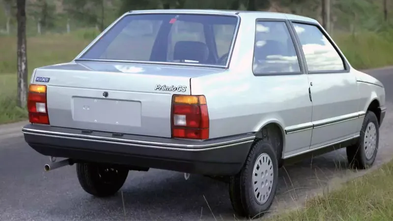 Fiat Prêmio: sedan do Uno foi 1ª carro nacional com computador de bordo