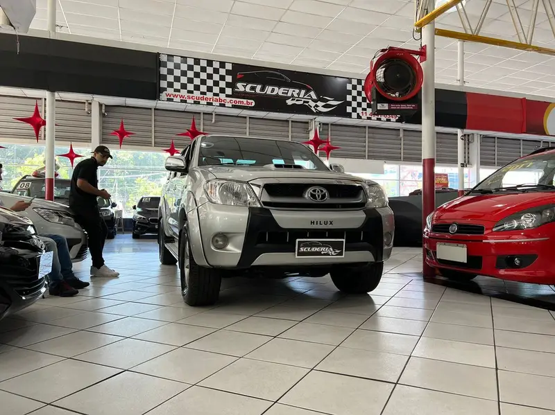 Toyota Hilux SRV 4X4 3.0 (cab dupla) (aut)