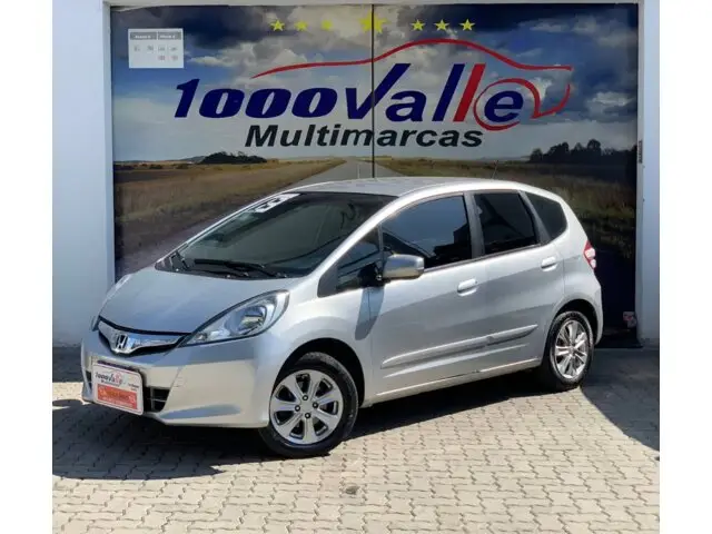 Carro Honda Fit 2013 LX 1.4 (flex)