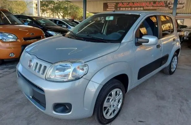 Fiat Uno Vivace 1.0 8V (Flex) 2p