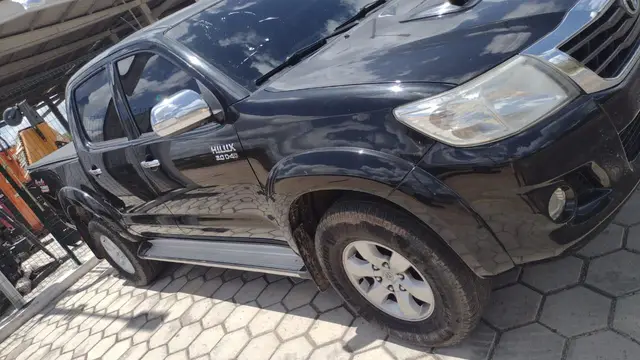 Carro Toyota Hilux Cabine Dupla 2013 Hilux 3.0 TDI 4x4 CD SRV