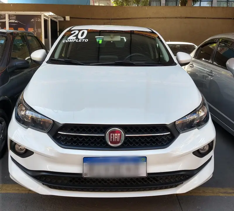 Fiat Cronos 1.3 Drive Firefly (Flex)
