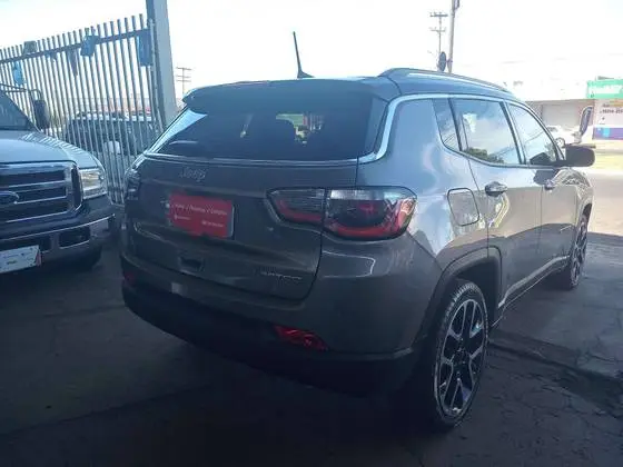 Carro Jeep Compass 2018 2.0 Limited (Aut) (Flex)