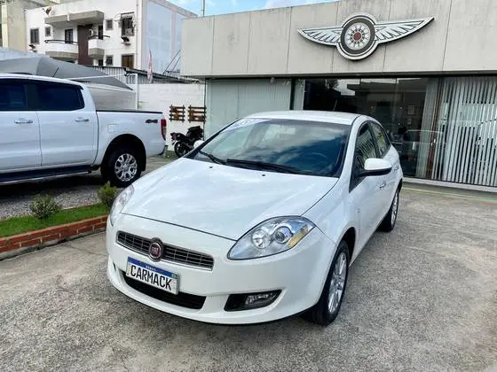 Carro Fiat Bravo 2013 Essence 1.8 16V (Flex)