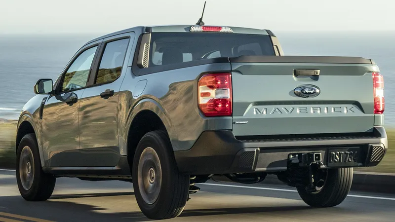 Ford Maverick de 194 cv será 1ª picape híbrida no Brasil e faz 18 km/l