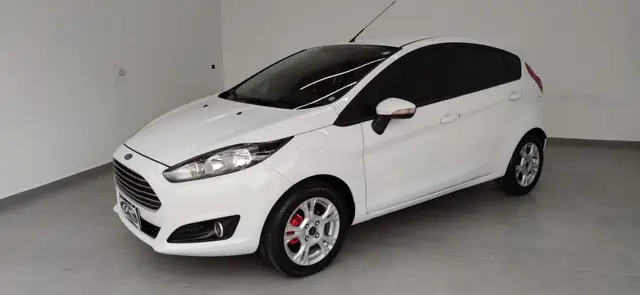 Carro Ford Fiesta Sedan 2017 SEL 1.6 (Aut.)