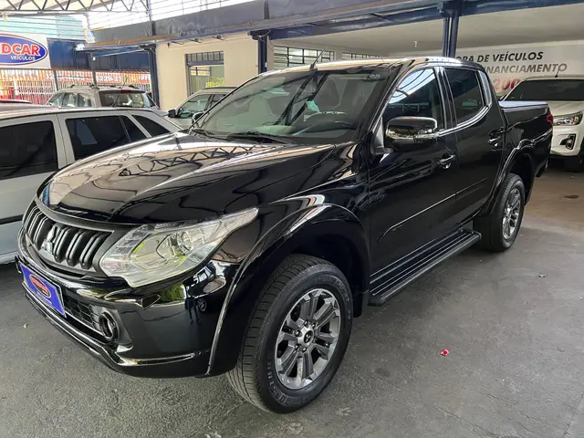Carro Mitsubishi L200 Triton Sport 2017 Sport 2.4 DID-H HPE-S Top 4WD (Aut)