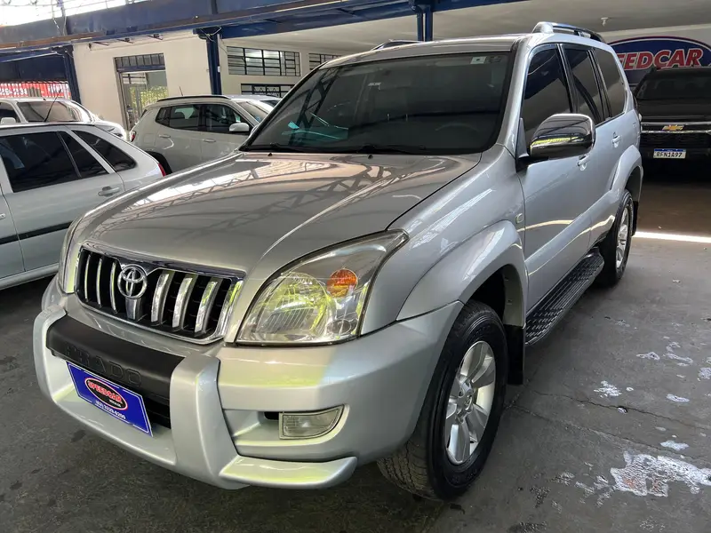Toyota 4x4 3.0 Turbo (aut)