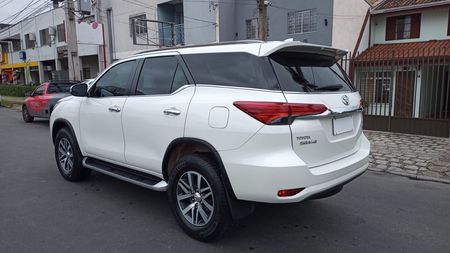 SW4 2.8 TDI SRX 5L 4x4 (Aut)