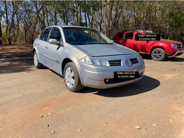 Carro Renault Megane Sedan 2007 Mégane Sedan Dynamique 2.0 16V (aut)