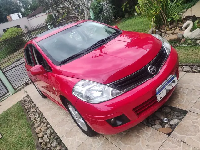 Carro Nissan Tiida 2012 SL 1.8 (flex) (aut)
