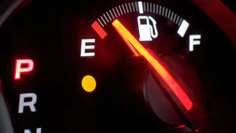 É verdade que o combustível evapora com o carro desligado?