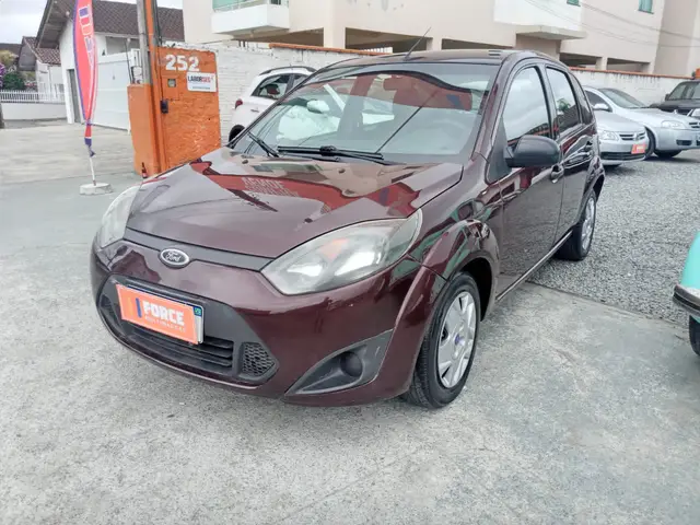 Carro Ford Fiesta Hatch 2011 1.0 (Flex)