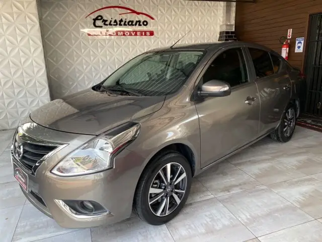 Nissan Versa 1.6 16V SL FlexStart CVT (Flex)