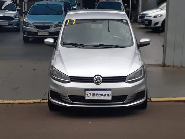 Carro Volkswagen Fox 2017 1.0 MPI Comfortline (Flex)