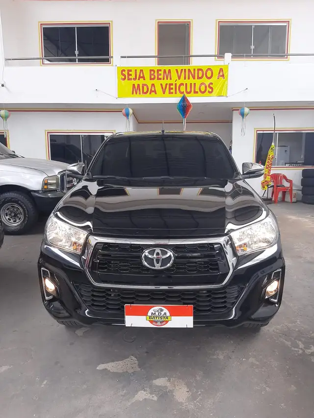 Carro Toyota Hilux Cabine Dupla 2020 Hilux 2.8 TDI SRV CD 4x4 (Aut)