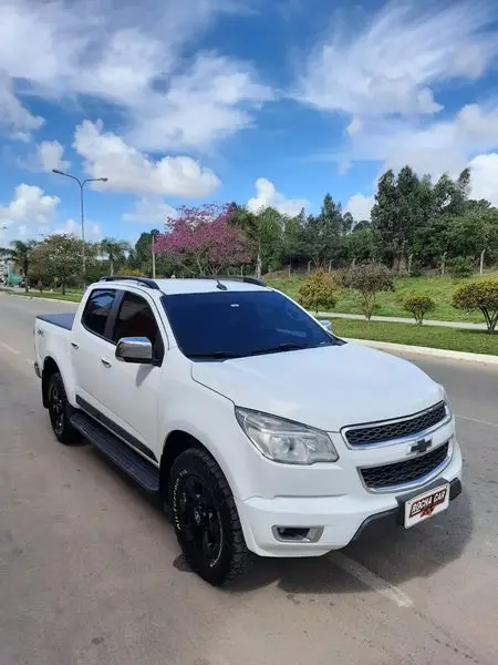 Carro Chevrolet S10 Cabine Dupla 2015 S10 2.8 CTDI LTZ 4WD (Cabine Dupla) (Aut)