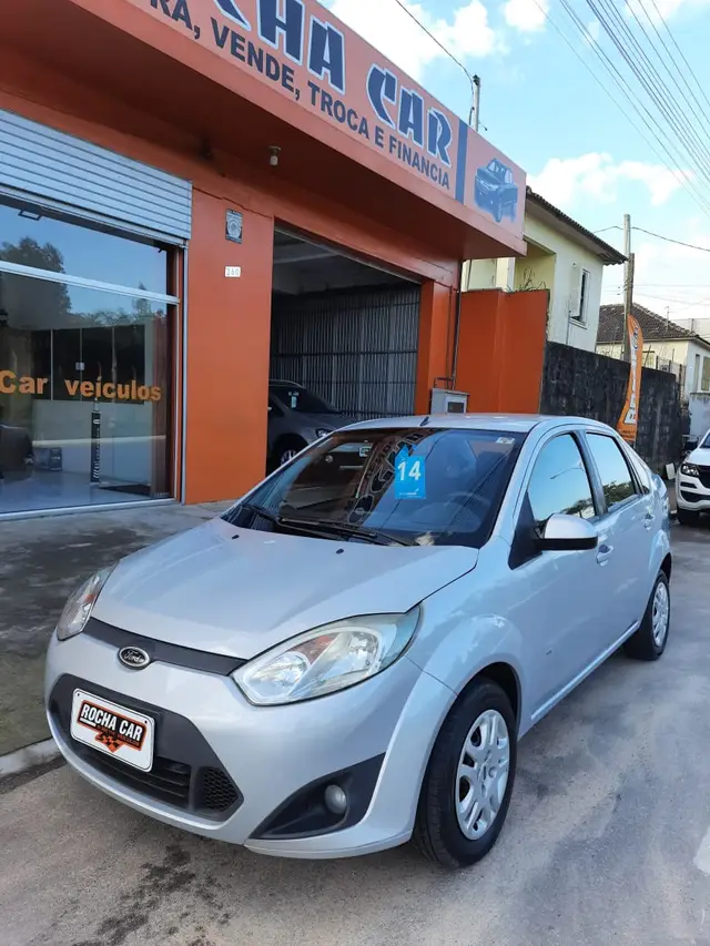Carro Ford Fiesta Sedan 2014 SE 1.6 Rocam (Flex)