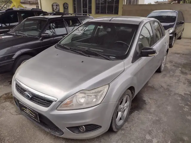 Carro Ford Focus Hatch 2011 GLX 1.6 8V (Flex)