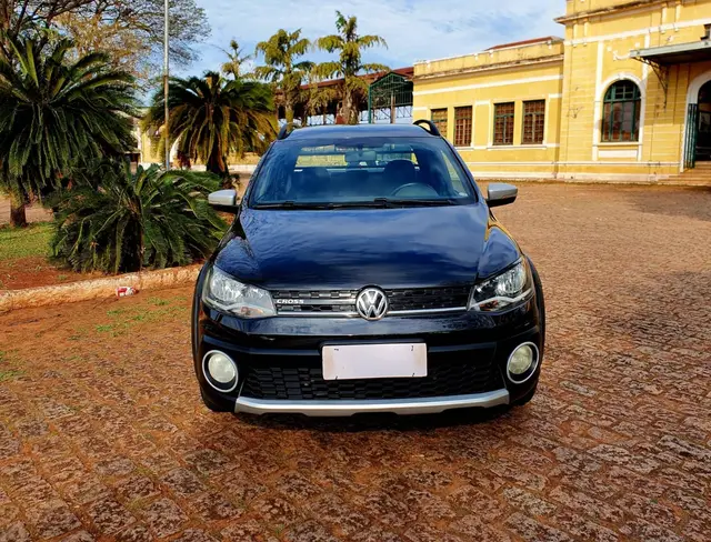 Carro Volkswagen Saveiro 2015 Cross 1.6 16v MSI CD (Flex)