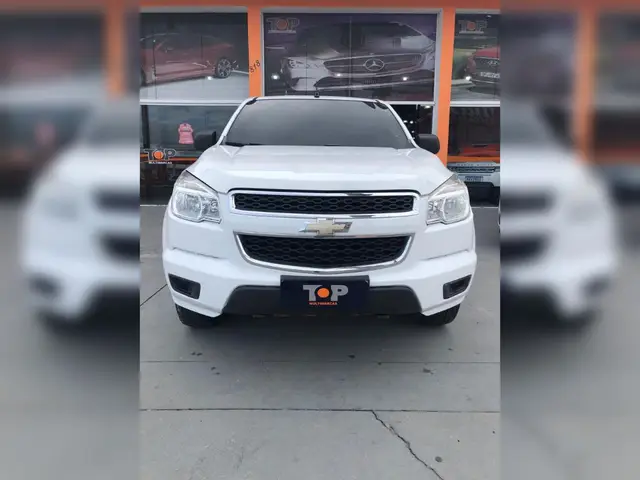 Carro Chevrolet S10 Cabine Dupla 2013 S10 LS 2.4 4x2 (Cab Dupla) (Flex)