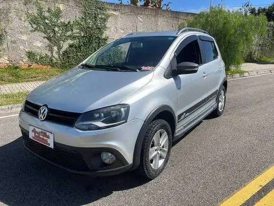 Carro Volkswagen CrossFox 2012 1.6 VHT (Flex)