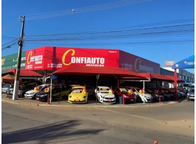 Fachada da loja CONFIAUTO VEICULOS - Brasília - DF