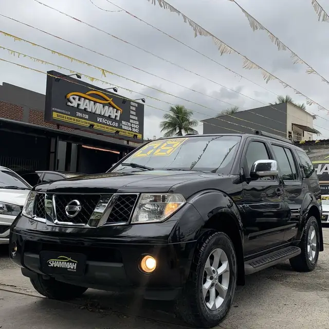 Carro Nissan Pathfinder 2008 SE 4x4 4.0 24V