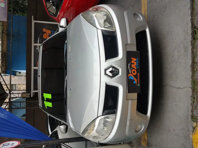 Renault Sandero Expression 1.6 8V (flex)
