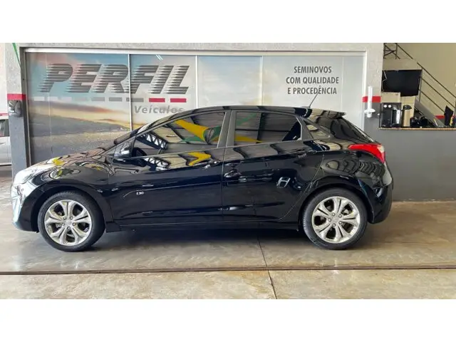 Hyundai i30 I30 GLS 1.8 16V MPI (Aut) C149