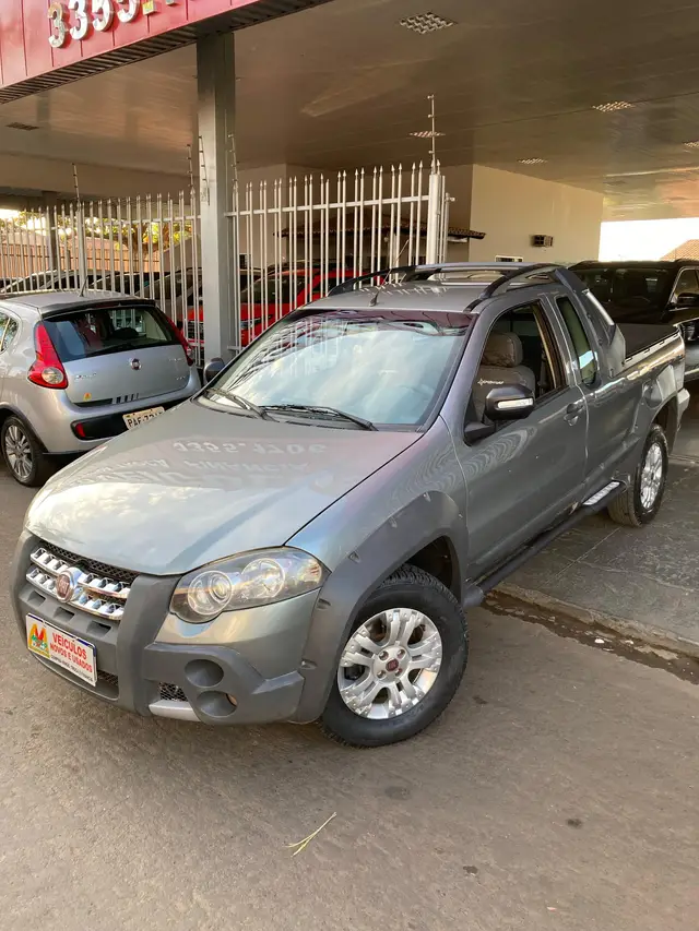 Carro Fiat Strada 2009 Adventure 1.8 8V (Flex) (Cabine Dupla)
