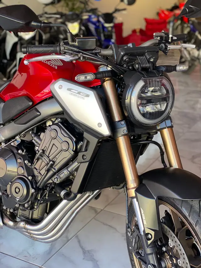 Carro Honda CB 650R 2021 (ABS)