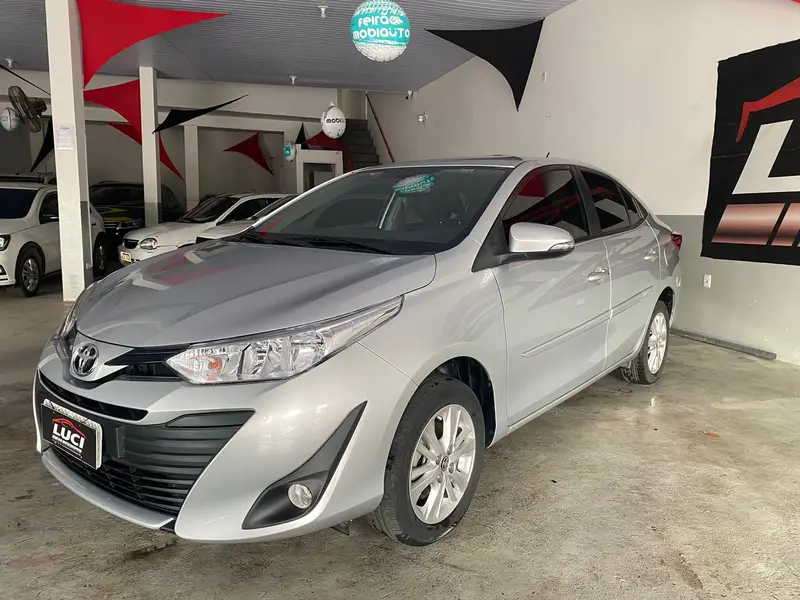 Toyota Yaris Sedan 1.5 XL Plus Tech CVT (Flex)