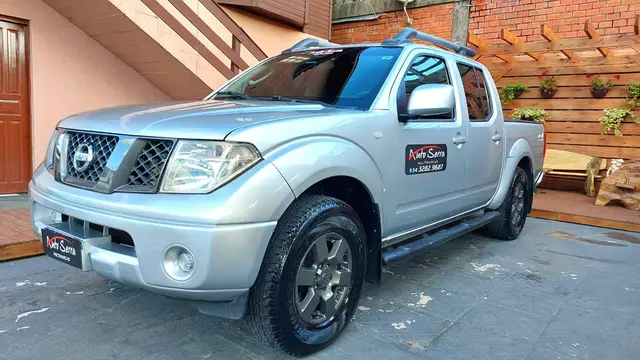 Carro Nissan Frontier 2015 2.5 TD CD 4x4 S