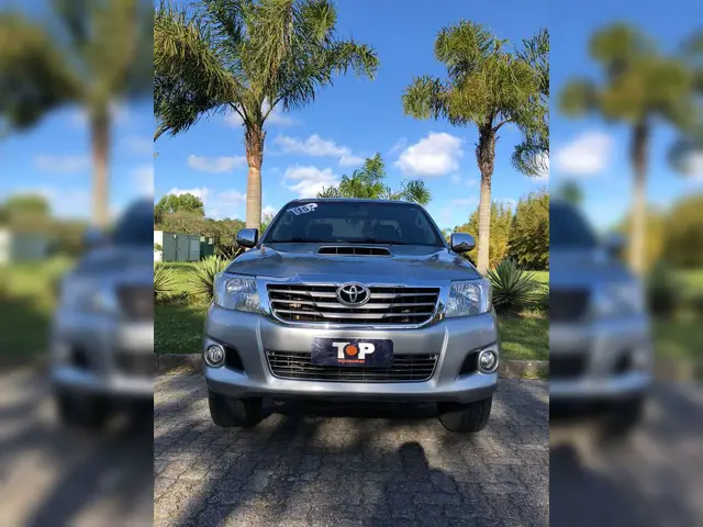 Carro Toyota Hilux Cabine Dupla 2015 Hilux 3.0 TDI 4x4 CD SRV (Aut)