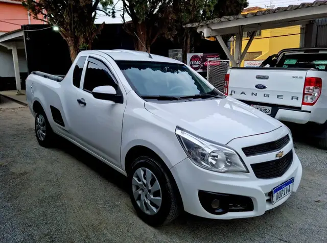 Carro Chevrolet Montana 2015 LS 1.4 (Flex)