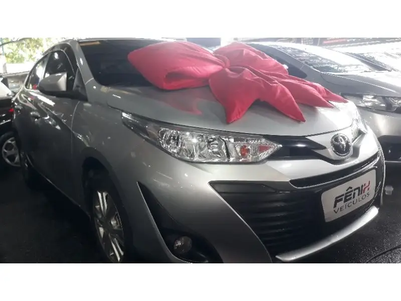 Toyota Yaris Sedan 1.5 XL Plus Tech CVT (Flex)