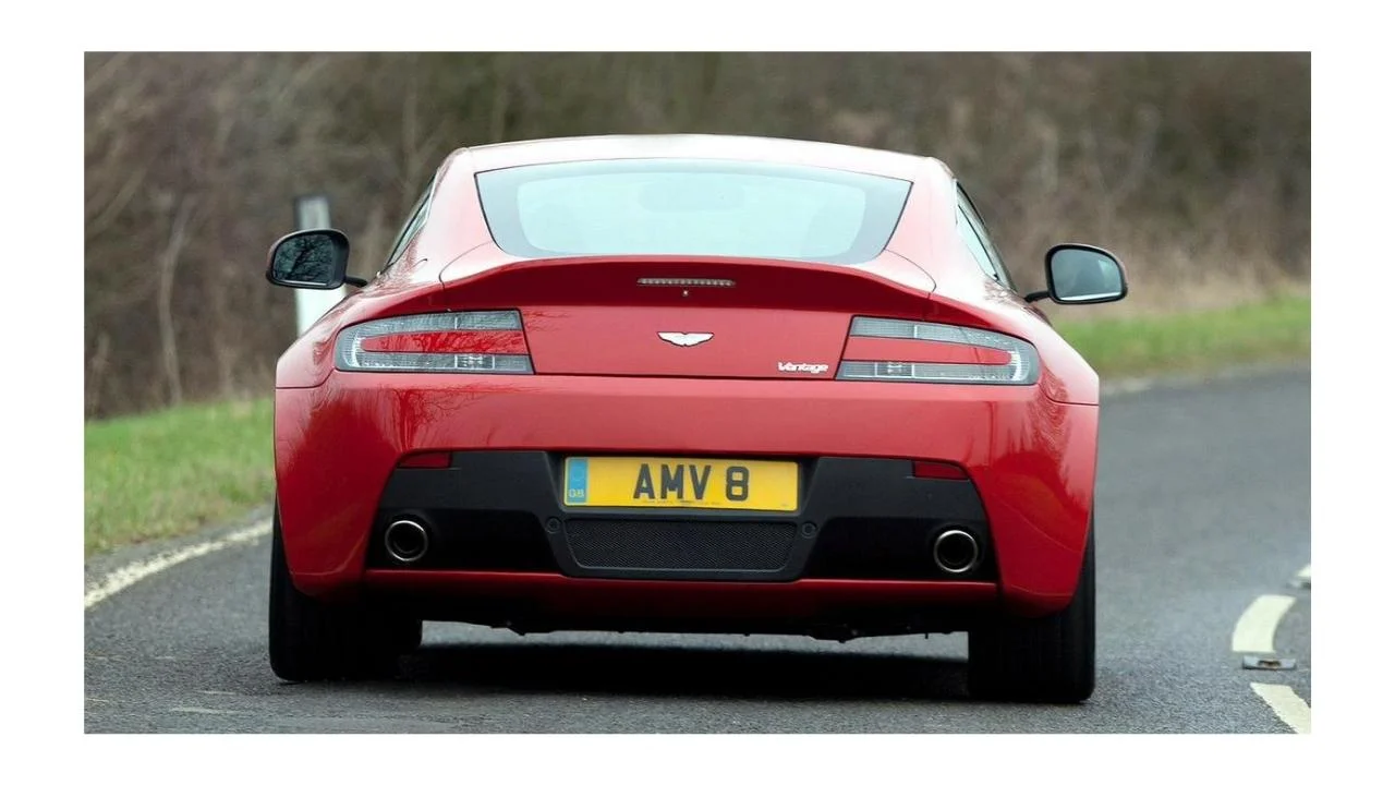 Aston Martin Vantage V8 S