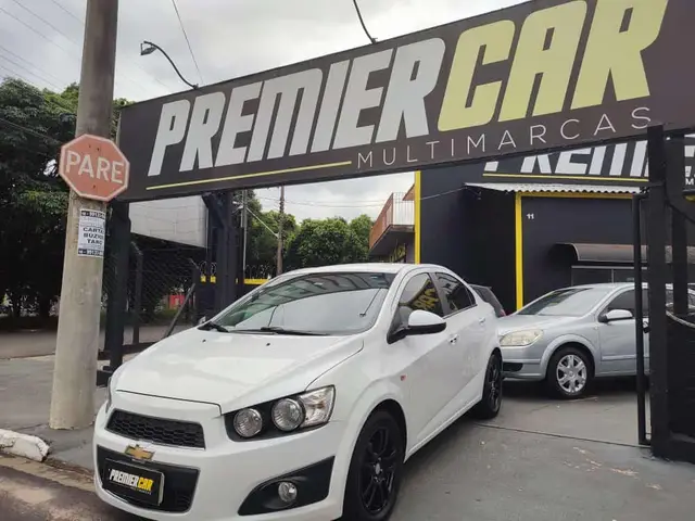 Carro Chevrolet Sonic Sedan 2014 LTZ 1.6 (Aut)