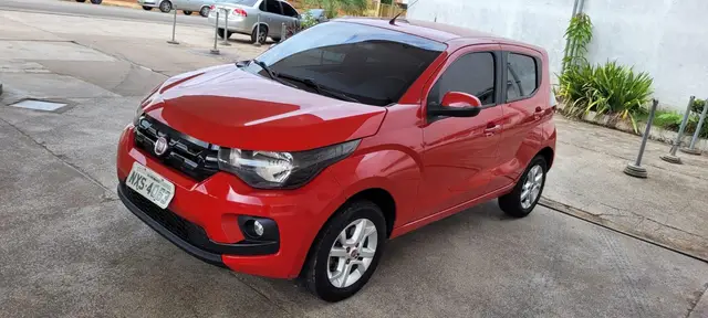 Carro Fiat Mobi 2018 FireFly Drive 1.0 (Flex)